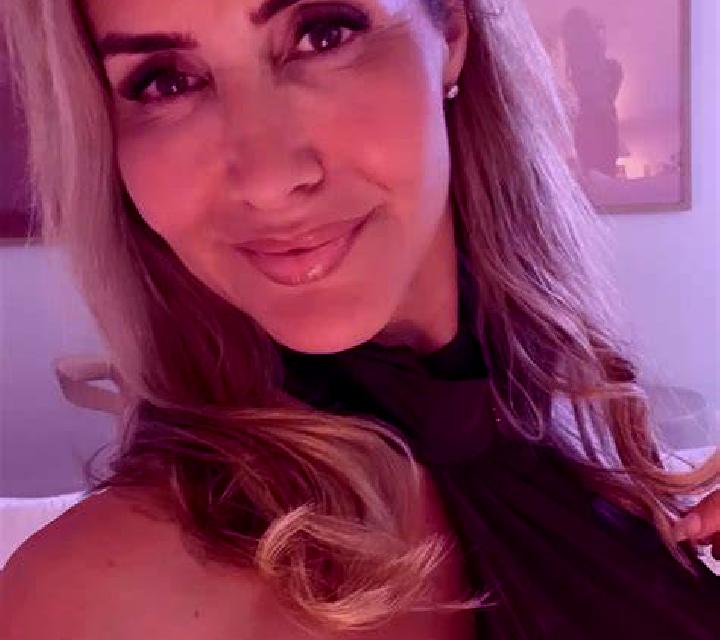 Abril 3 Carral escort