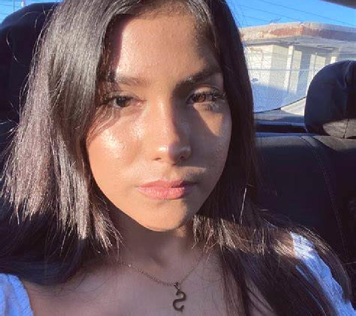 Abril 3 Nalda escort