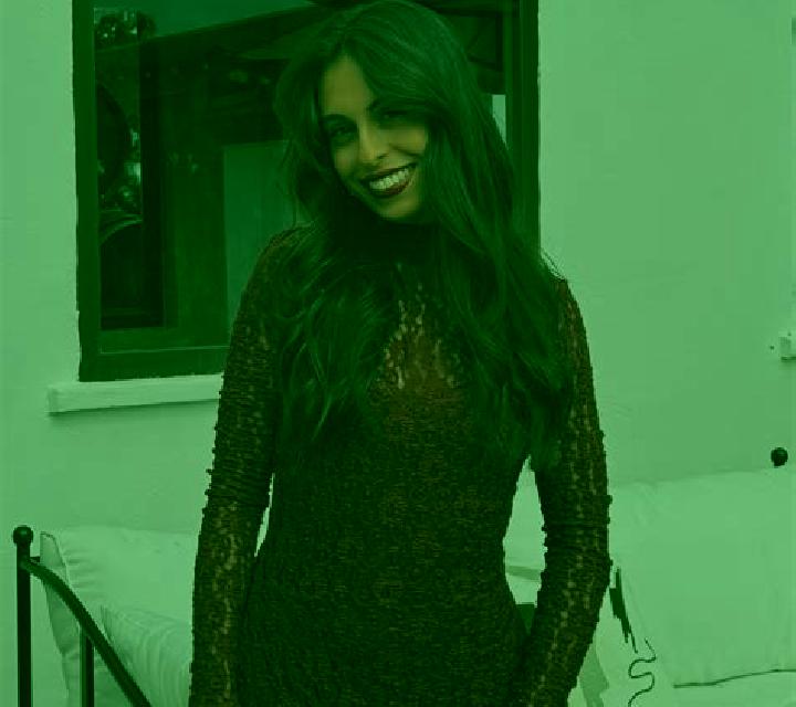 Abril Calaf escort