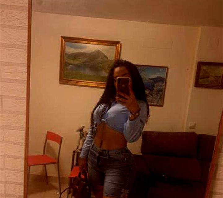 Adriana 2 Huelma escort