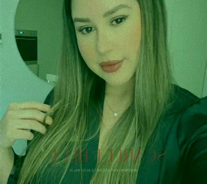 Aitana Luesia escort
