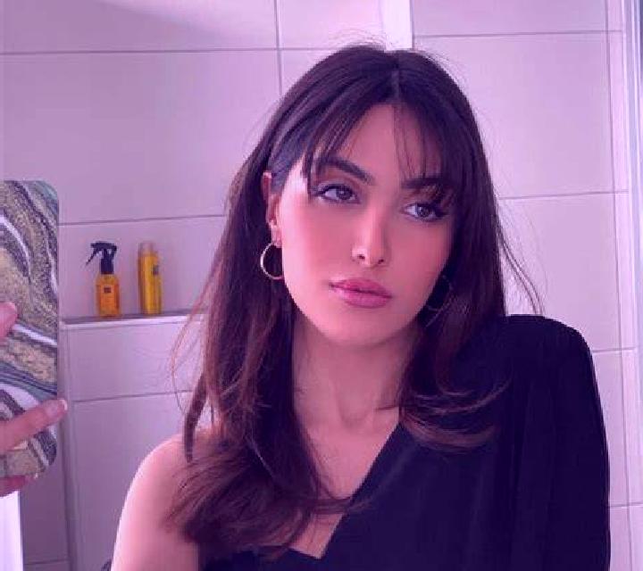 Alba 2 Benuza escort