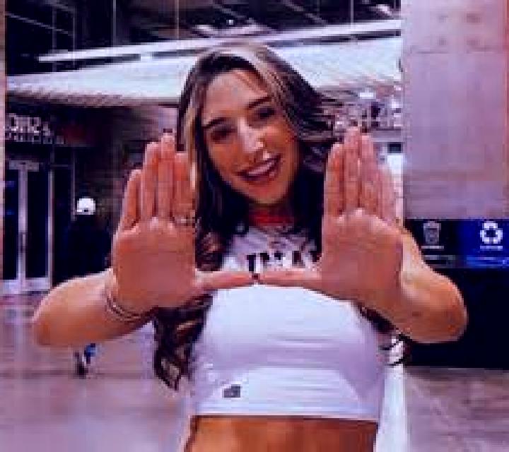 Alba 3 Ona escort