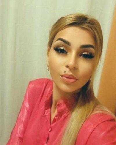 Alba Barcena de Pie de Concha escort