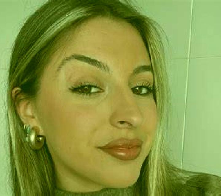 Alejandra Tijola escort