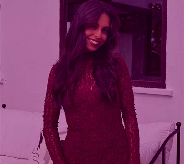 Amanda 2 Escatron escort