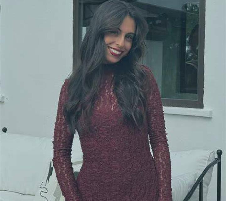Amaya 2 Puertas escort