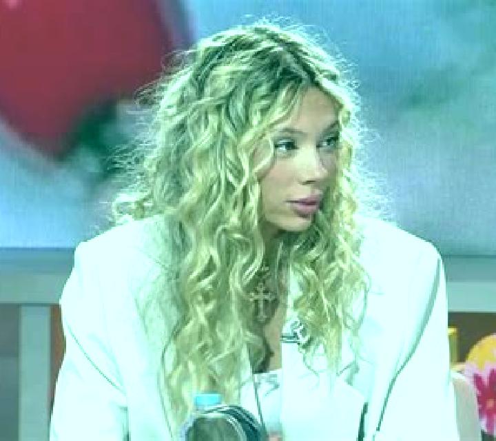 Andrea Bobadilla escort