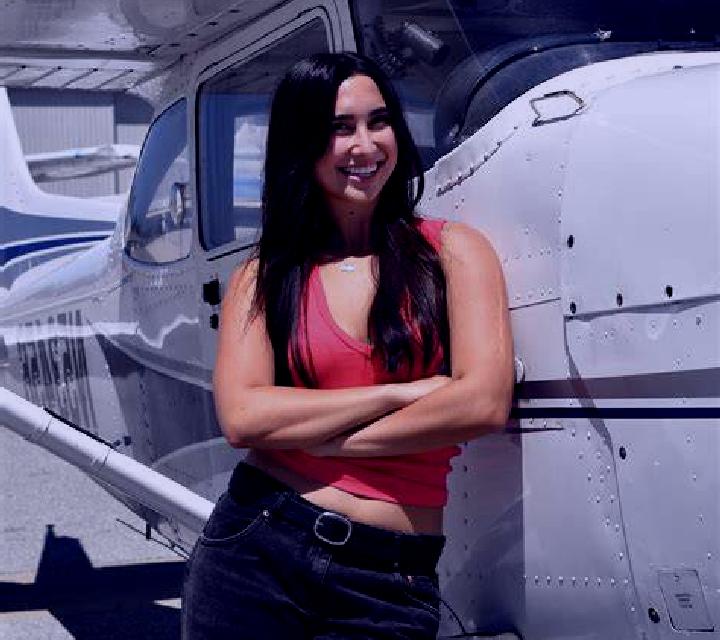 Antonella Alcazaren escort