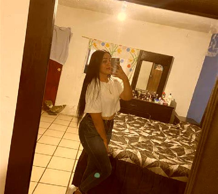 Camila 2 Alpartir escort