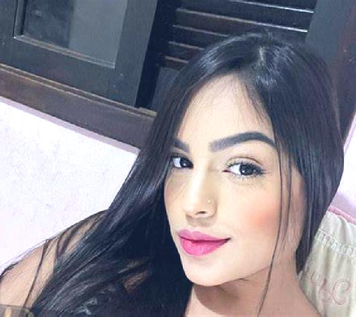 Camila Lalueza escort