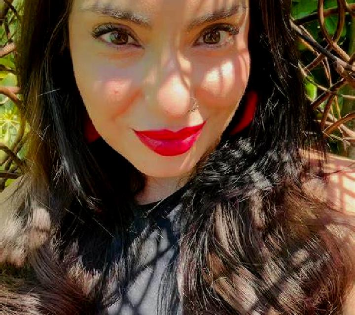 Camila Matute escort