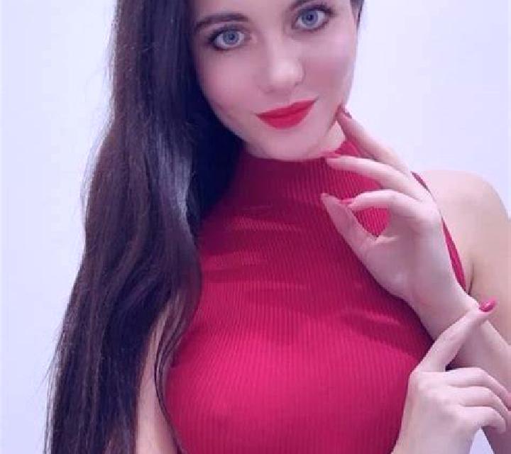 Camila Poblacion de Campos escort