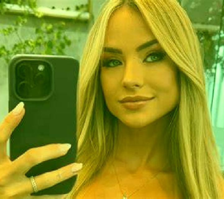 Carla 2 Montamarta escort