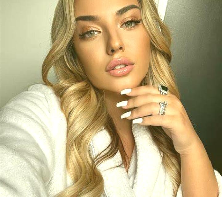 Cayetana Beranuy escort