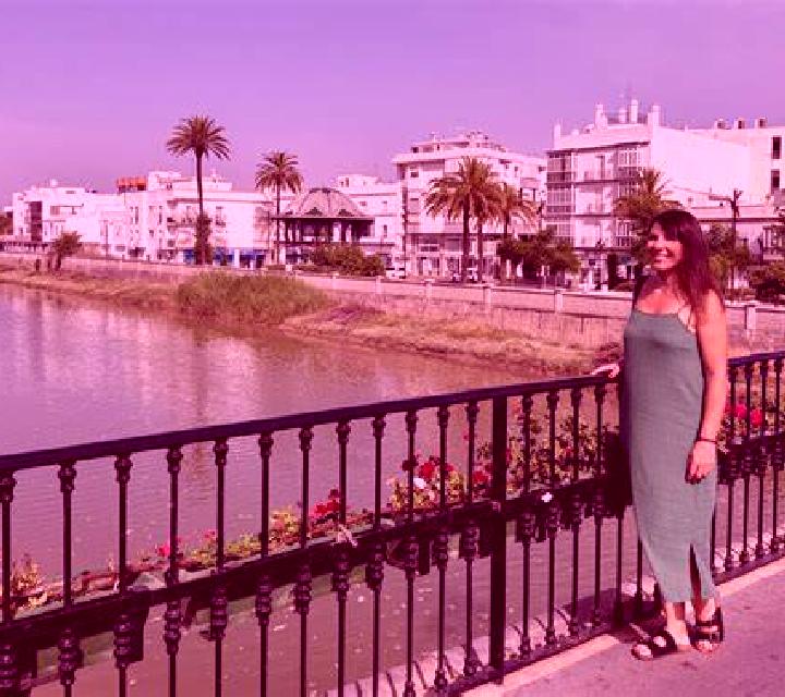 Cecilia Chiclana de la Frontera escort