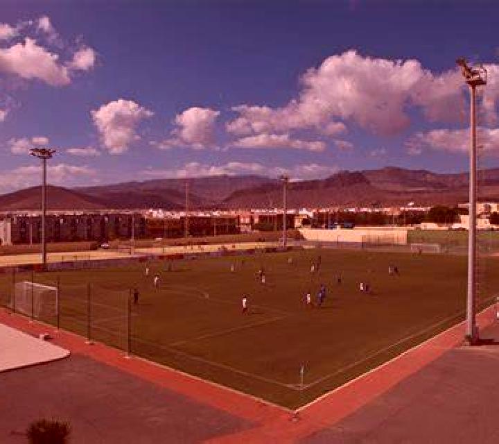 Cielo Castell de Cabres escort