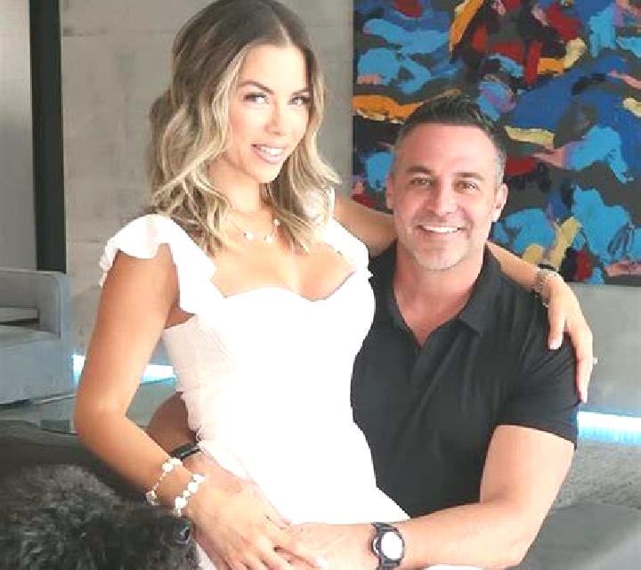 Cielo Santiso escort