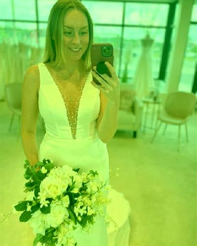 Claudia Allepuz escort