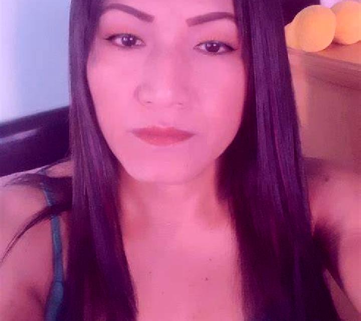 Claudia Llimiana escort