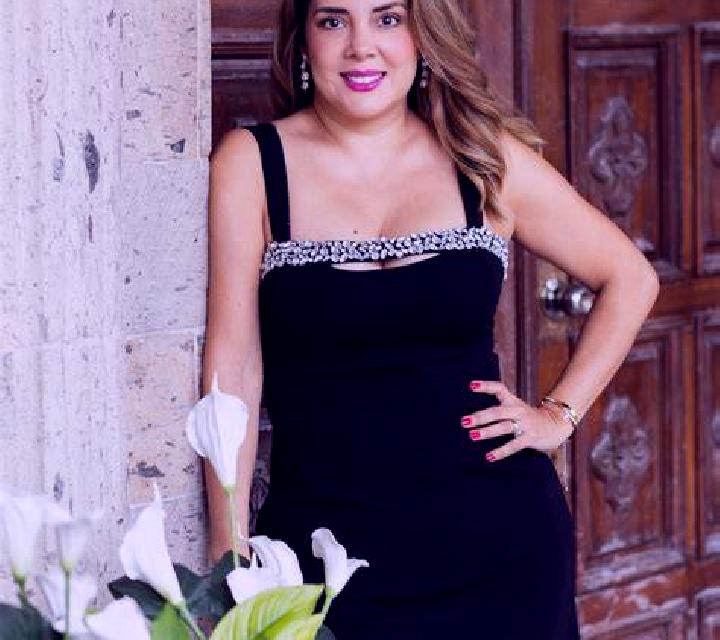 Daniela Canada del Hoyo escort