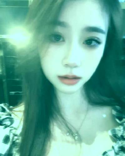 Diana Llambilles escort
