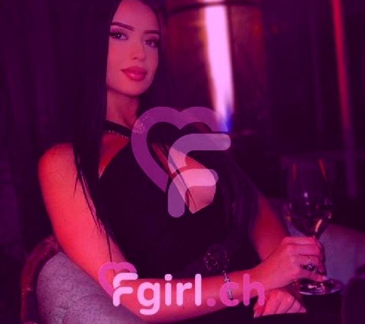 Diana San Antonio Abad escort