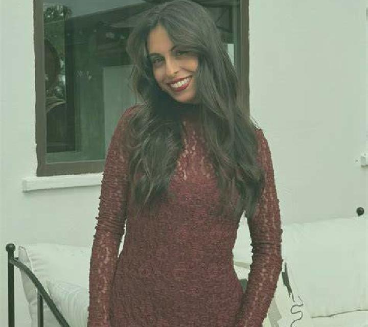 Estrella 3 Hinojos escort