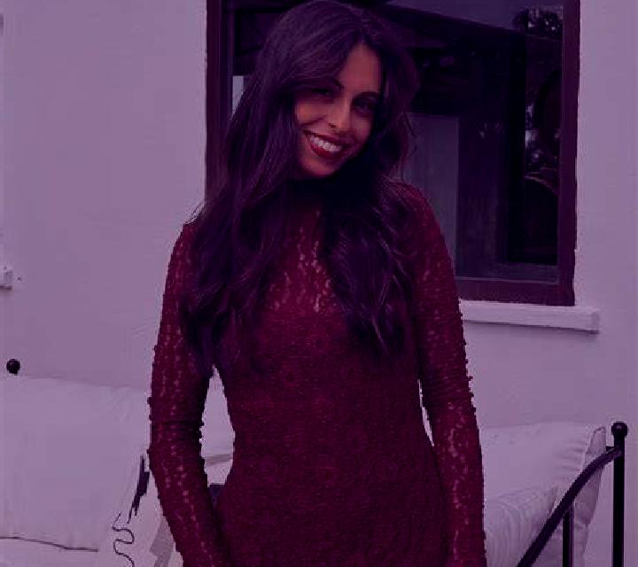 Giulia 2 Algodre escort