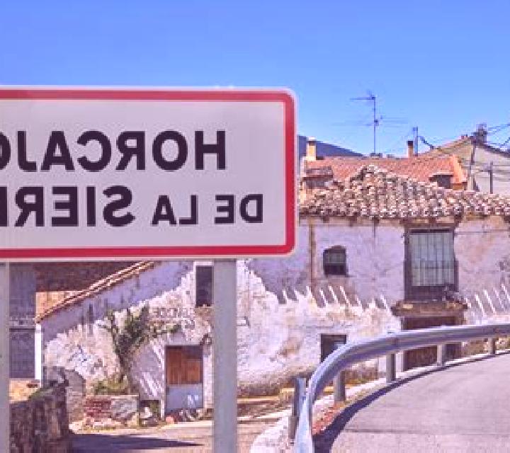 Giulia 3 Dozon escort