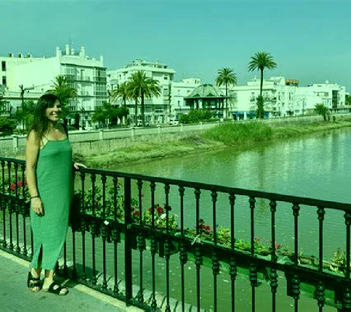 Giulia Hurones escort