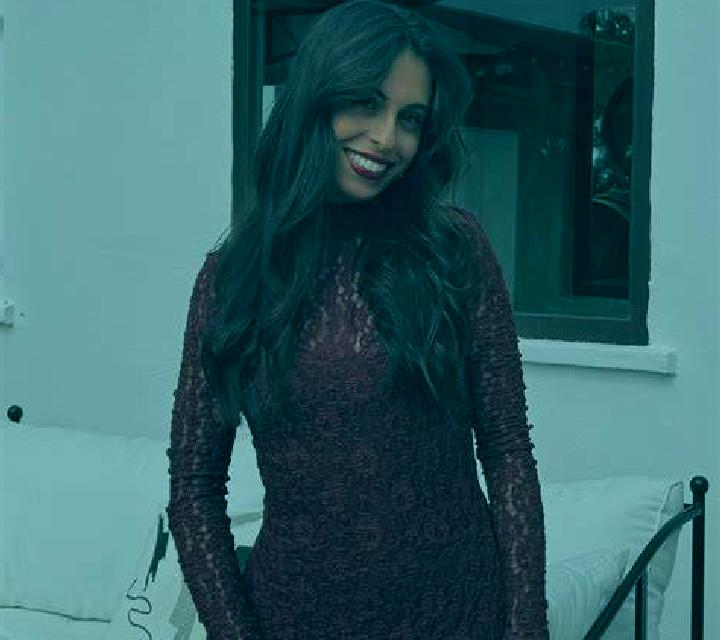 Isabela 2 Angles escort