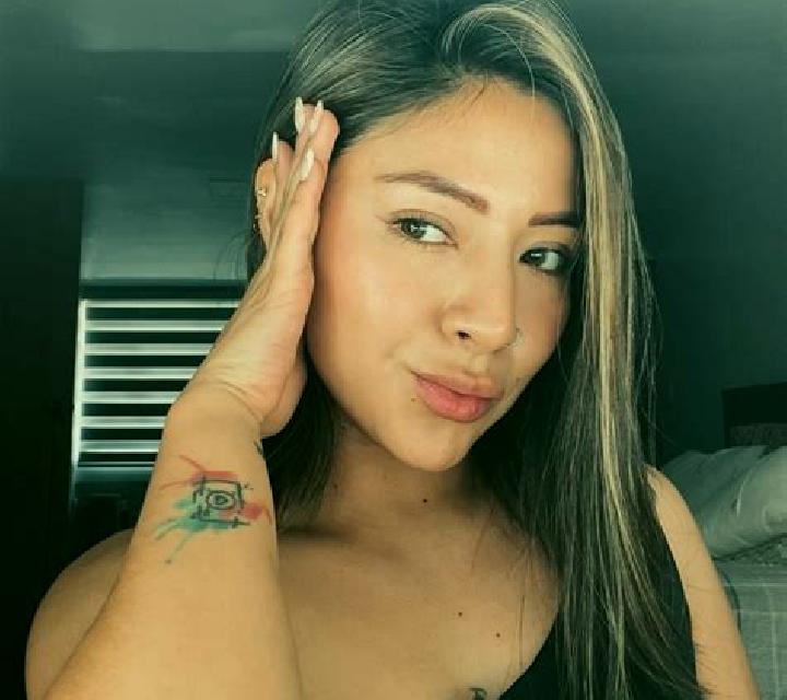 Isabella 3 Barasoain escort