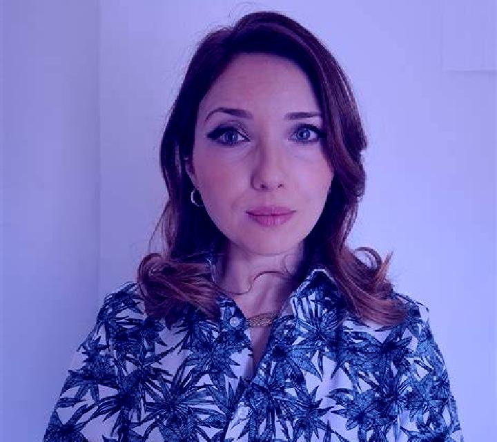 Isabella 3 Puertas escort
