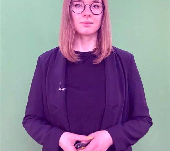 Josefina Bayubas de Arriba escort
