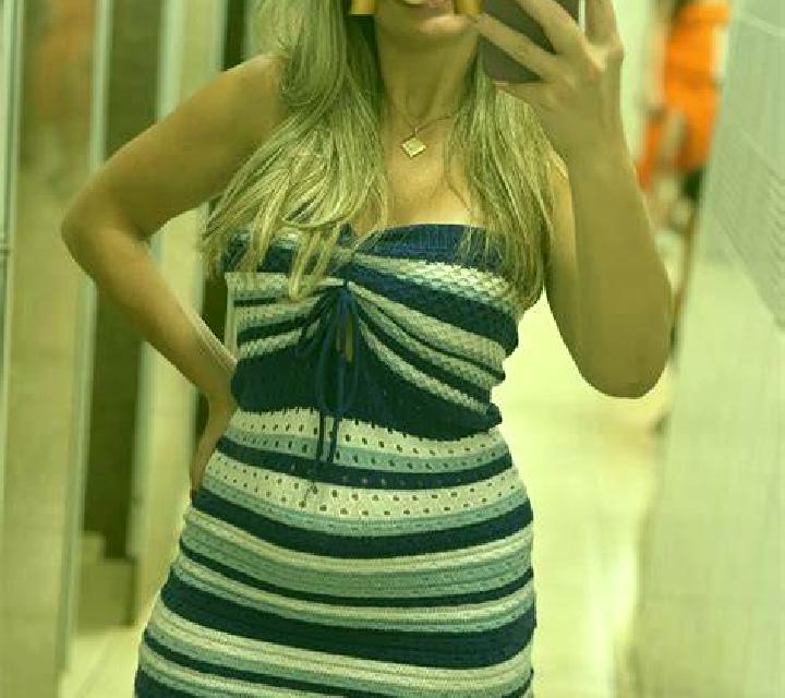 Julia 3 Pont de Molins escort