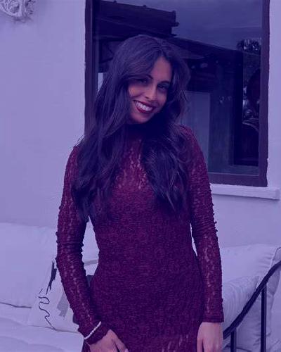 Julia Algemesi escort