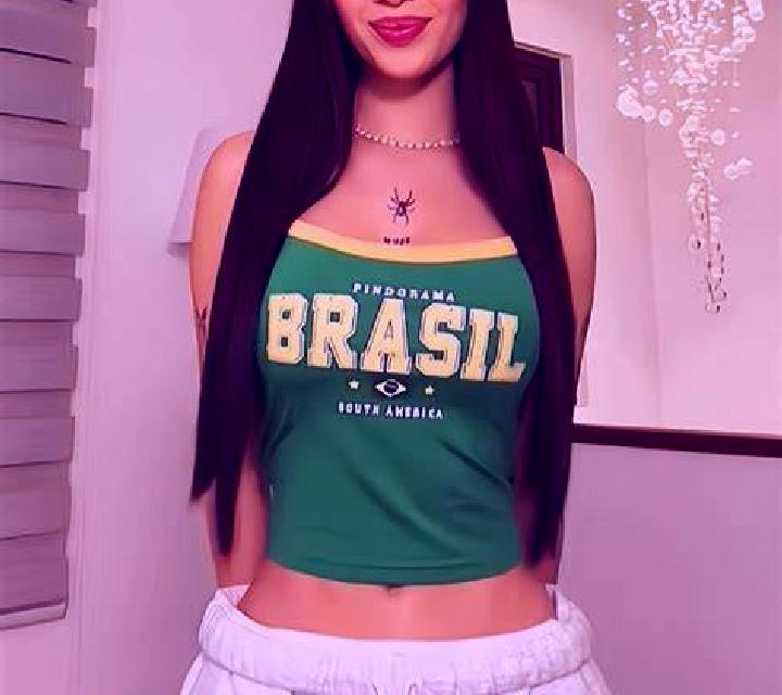 Julia Almenara escort