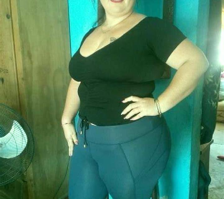 Julia Badenas escort