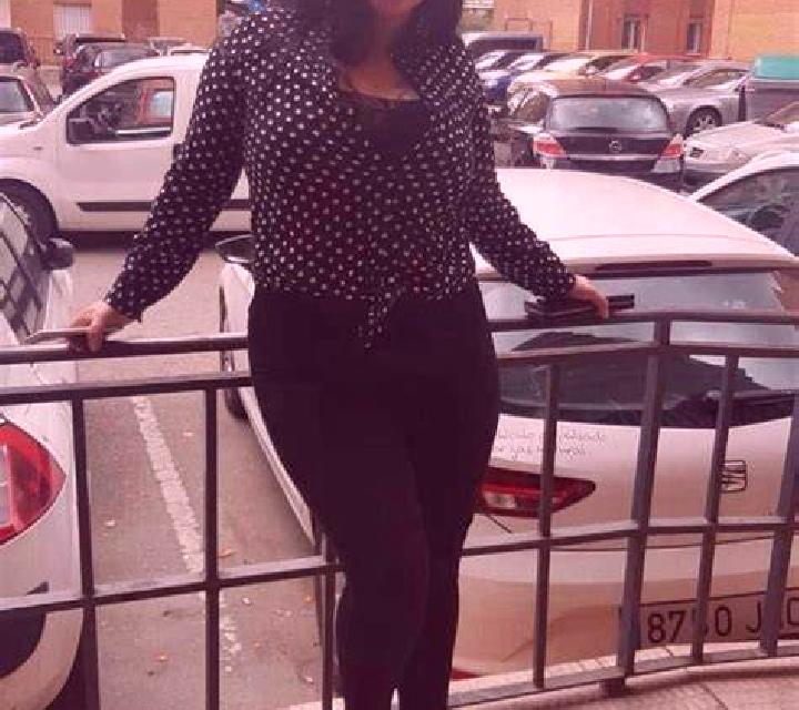 Julia Buciegas escort
