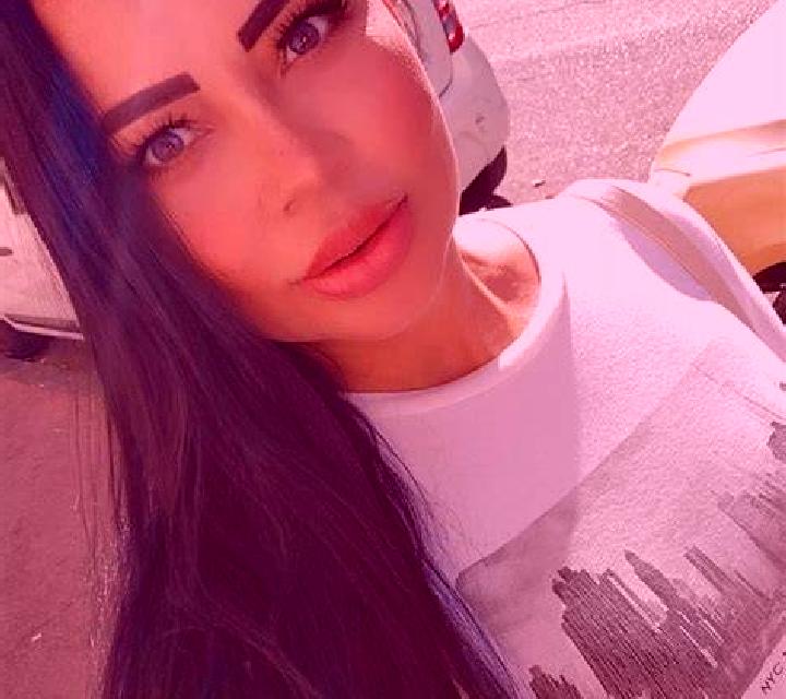 Julia Hermigua escort