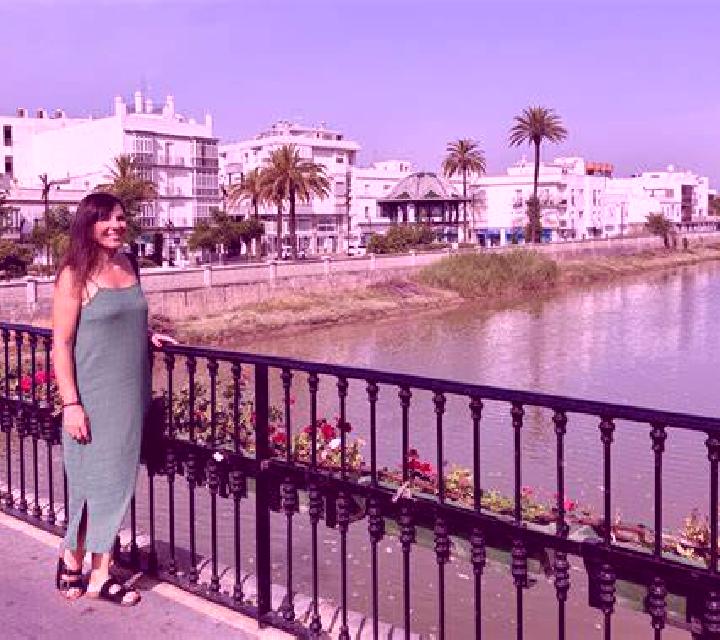 Katia Vall-Llobrega escort