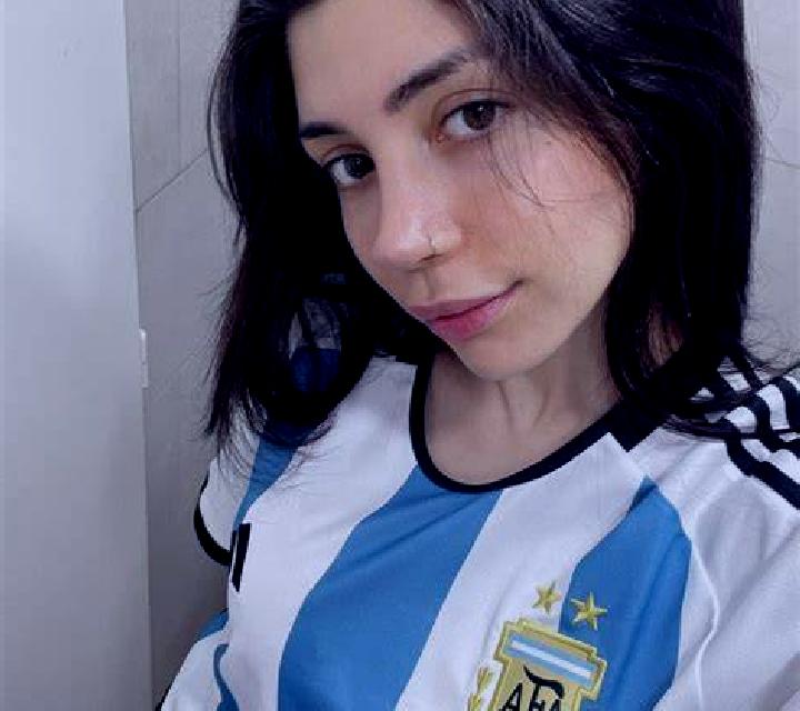 Laia 2 Verges escort