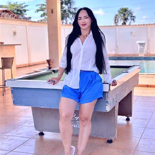 Laia Palamos escort