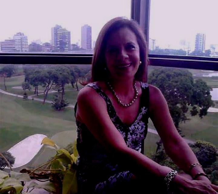 Lola 2 Adelfas escort