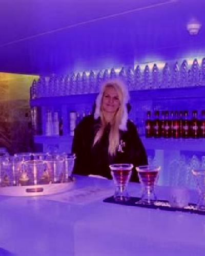 Lola 2 San Blas-Canillejas escort