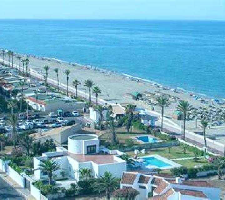 Lola El Carmel escort