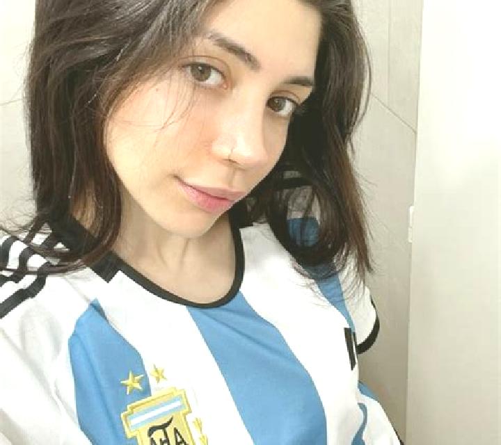 Lola Pradena de Atienza escort