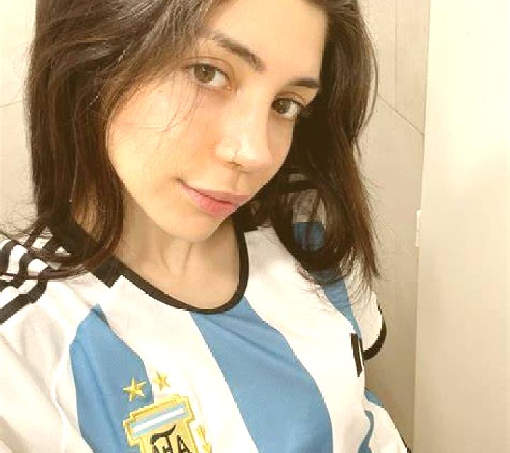 Lorena 3 Albons escort