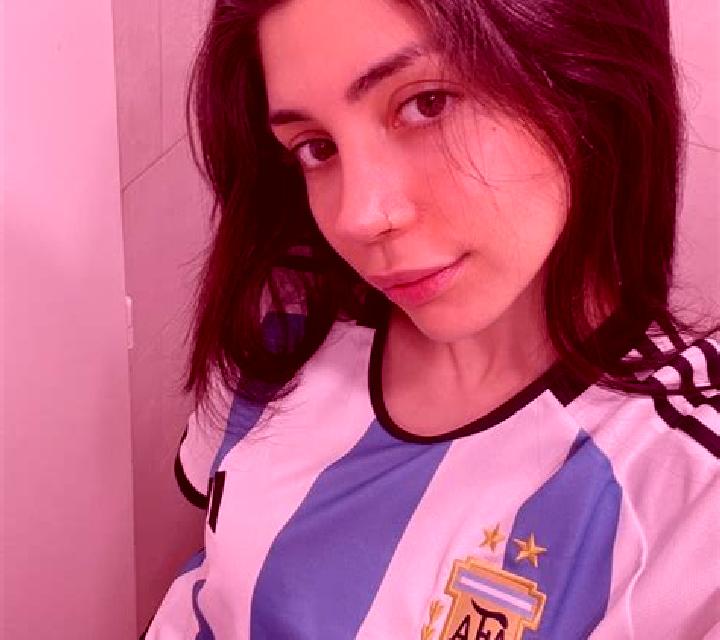 Lorena Sestrica escort